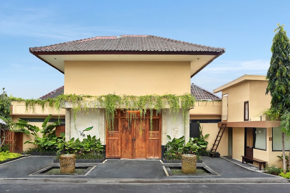 The Vie Villa Legian Экстерьер фото