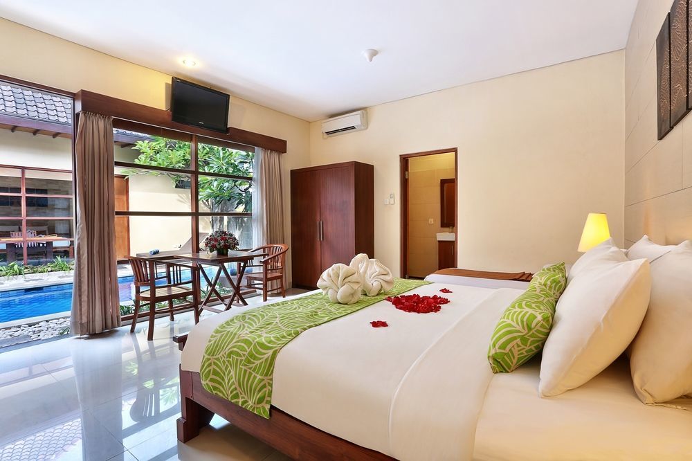 The Vie Villa Legian Экстерьер фото